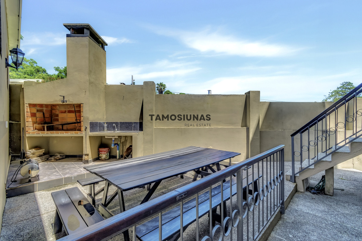 Casa ID.537 - Casa En Venta 4 Dormitorios en Piriápolis 