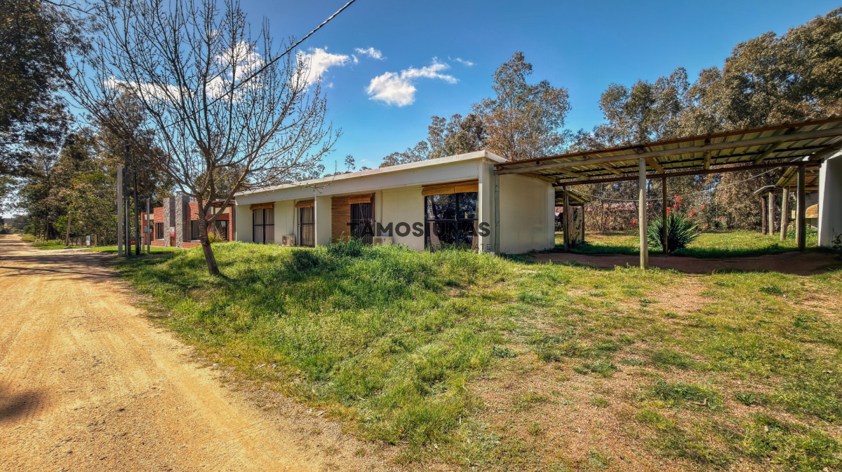 Casa ID.744 - Venta de complejo de 5 casas de 1 dormitorio a 150 Mts del mar