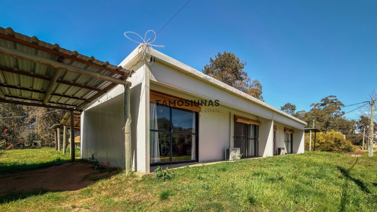 Casa ID.744 - Venta de complejo de 5 casas de 1 dormitorio a 150 Mts del mar