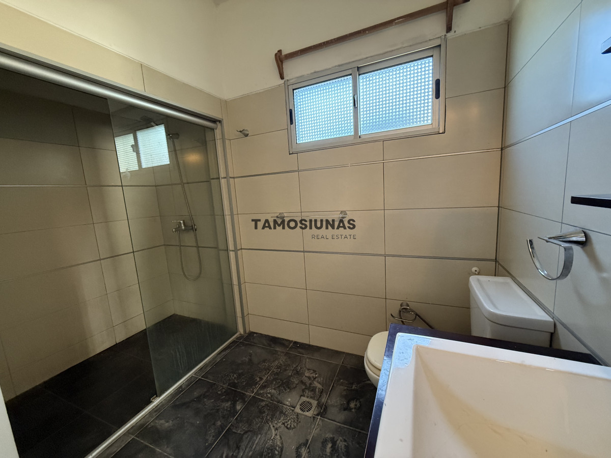 Casa ID.666 - Venta de casa padrón único Estación Las Flores