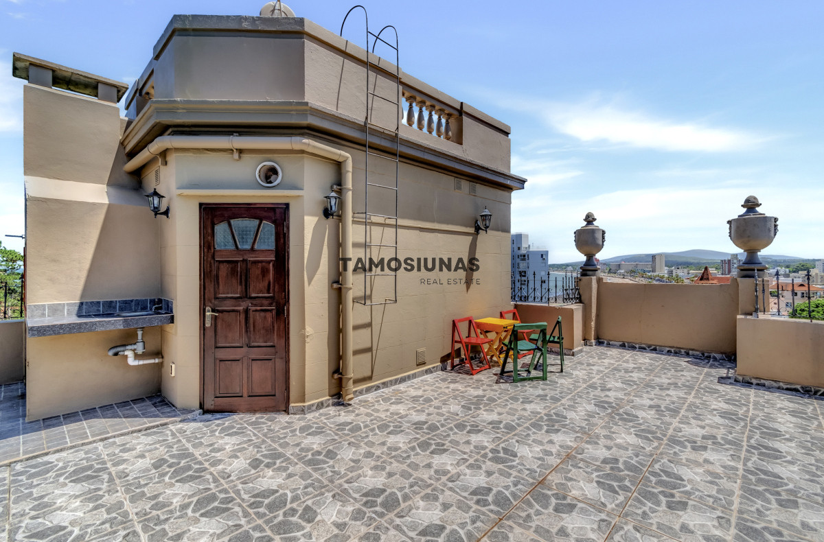Casa ID.537 - Casa En Venta 4 Dormitorios en Piriápolis 