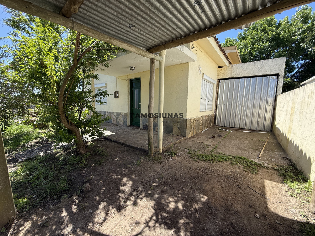 Casa ID.666 - Venta de casa padrón único Estación Las Flores