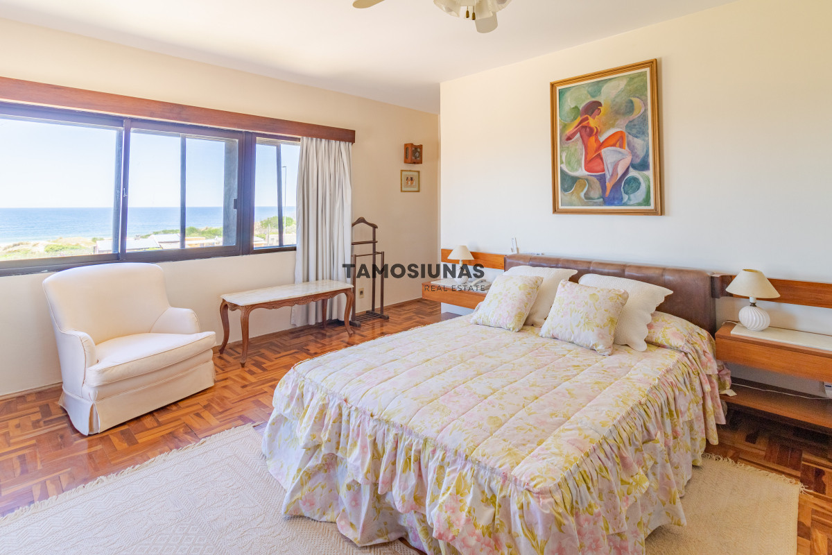 Casa ID.637 - Venta y alquiler temporal casa exclusiva frente al mar