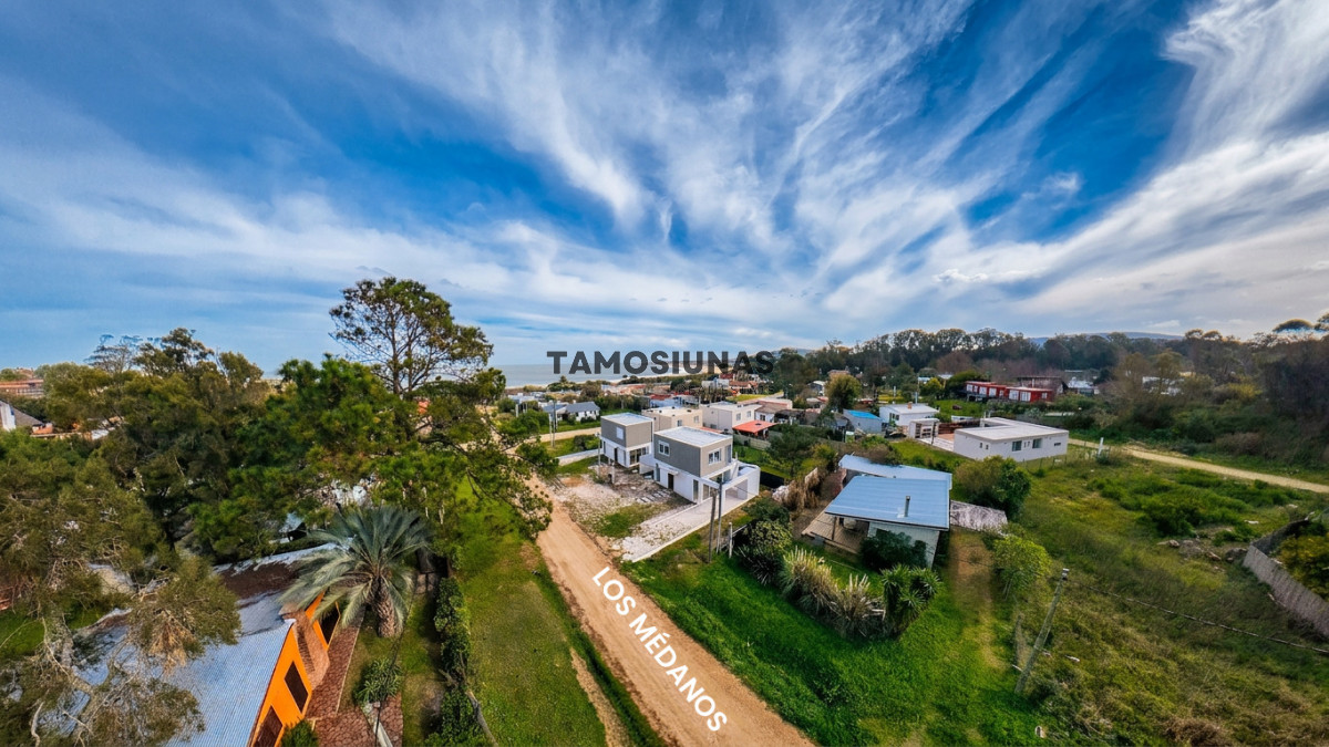 Casa ID.734 - Casa en Venta Punta Colorada 2 dormitorios 2 baños 