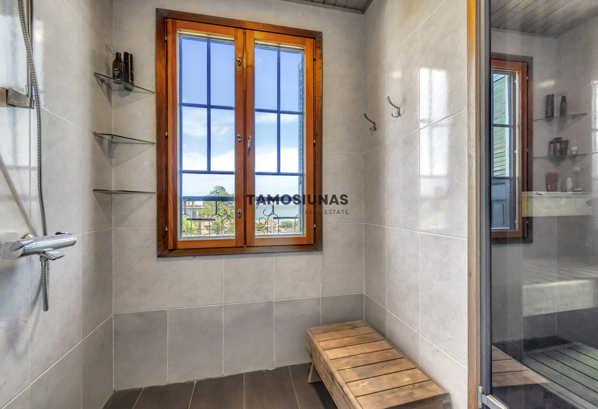 Casa ID.537 - Casa En Venta 4 Dormitorios en Piriápolis 
