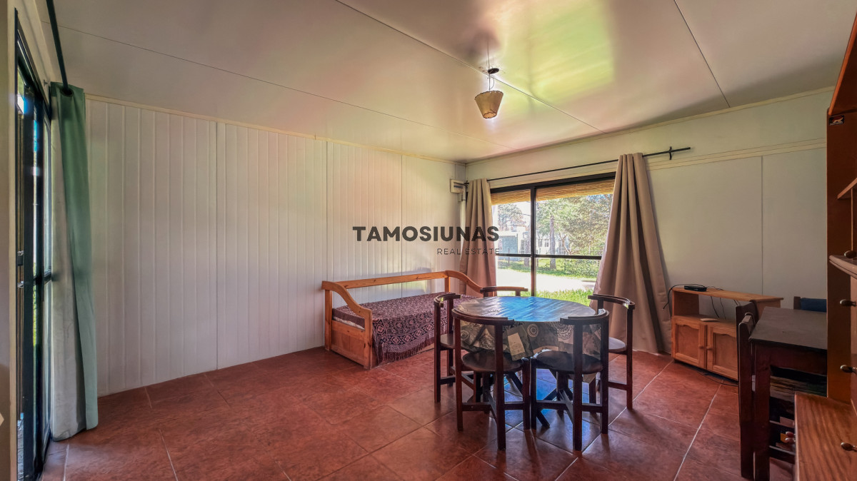 Casa ID.744 - Venta de complejo de 5 casas de 1 dormitorio a 150 Mts del mar