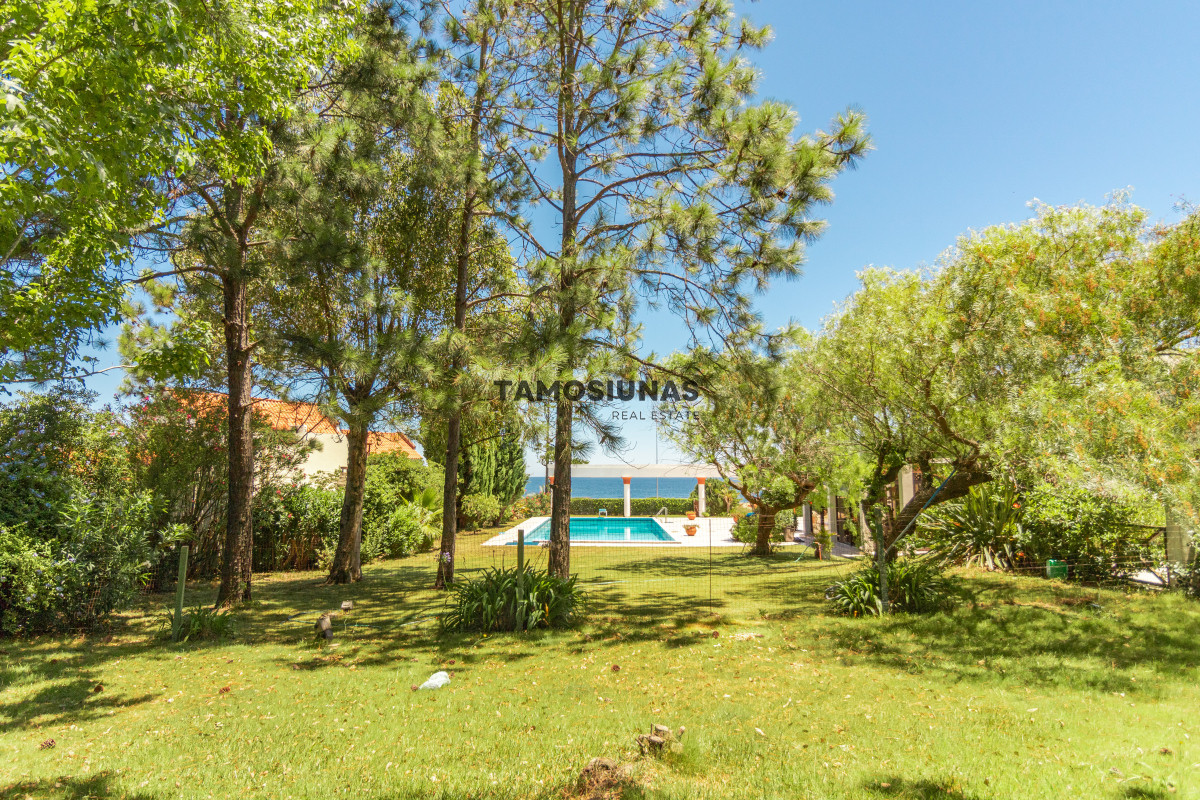 Casa ID.637 - Venta y alquiler temporal casa exclusiva frente al mar