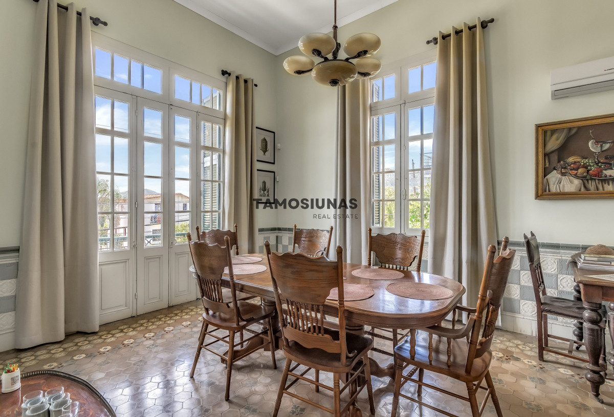 Casa ID.537 - Casa En Venta 4 Dormitorios en Piriápolis 