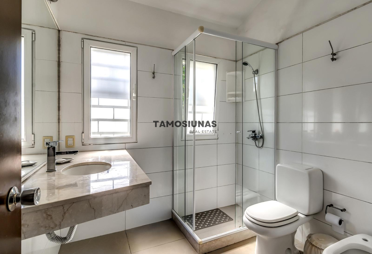 Casa ID.589 - Casa en Venta Solís 4 dormitorios 