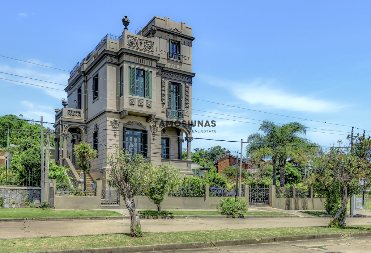 Casa ID.537 - Casa En Venta 4 Dormitorios en Piriápolis 