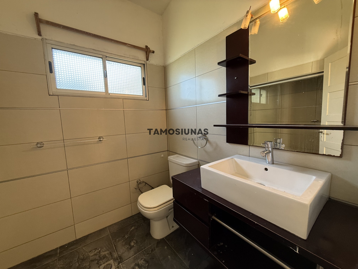 Casa ID.666 - Venta de casa padrón único Estación Las Flores