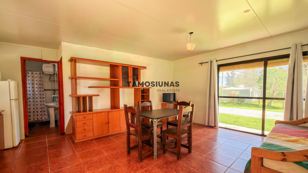Casa ID.744 - Venta de complejo de 5 casas de 1 dormitorio a 150 Mts del mar