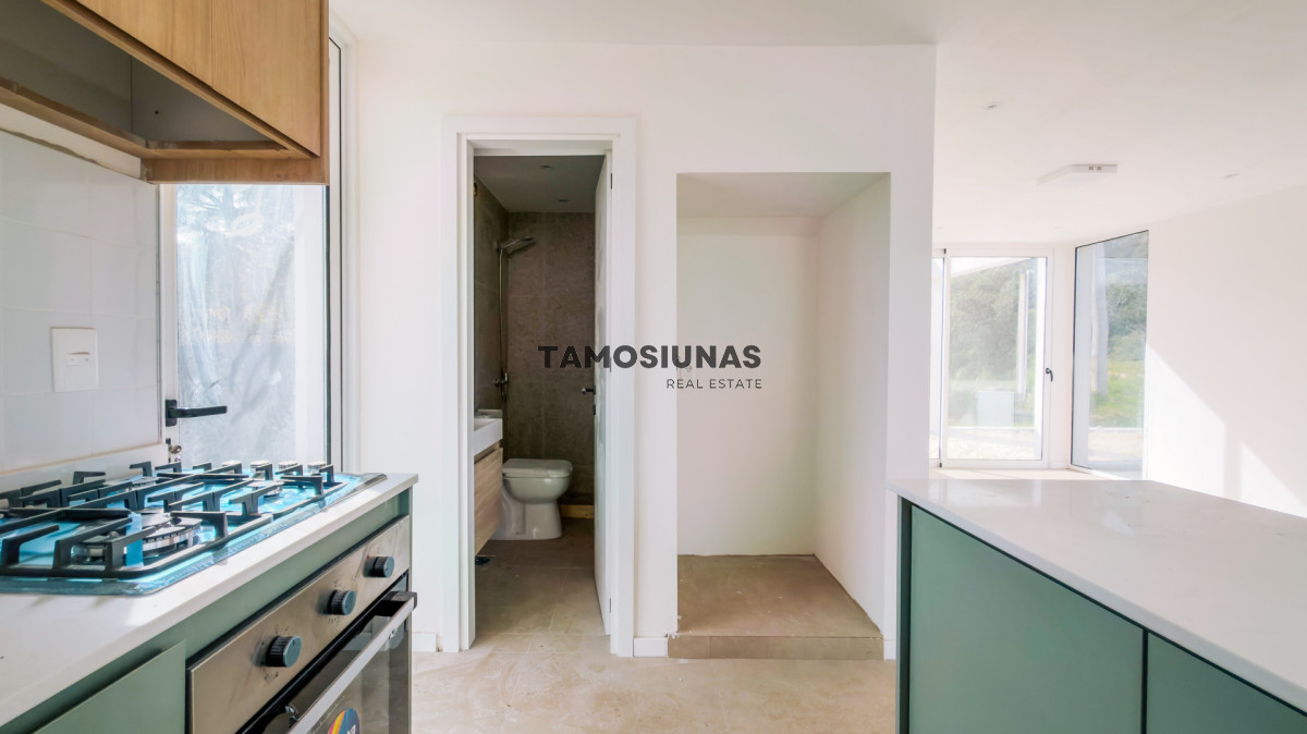 Casa ID.734 - Casa en Venta Punta Colorada 2 dormitorios 2 baños 