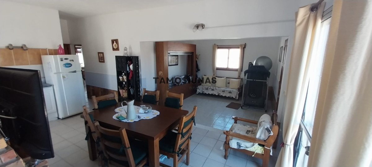 Casa ID.504 - Casa en Venta de 3 Dormitorios Barrio Las Cooperativas 