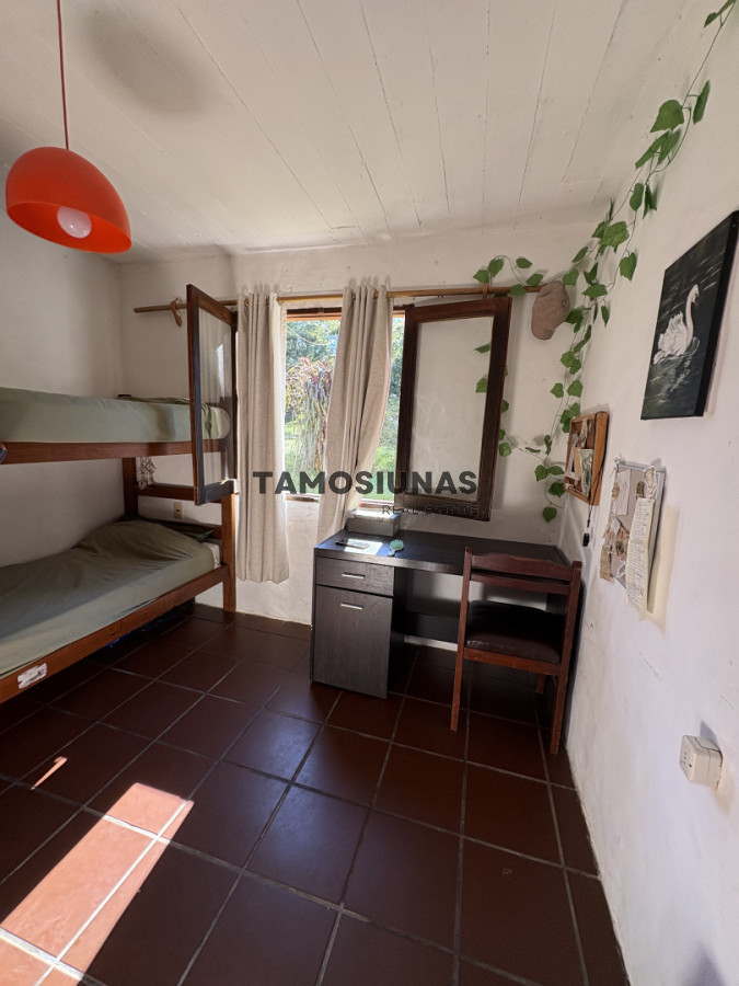 Casa ID.716 - Venta de Casa en Piriapolis 4 dormitorios 2 baños
