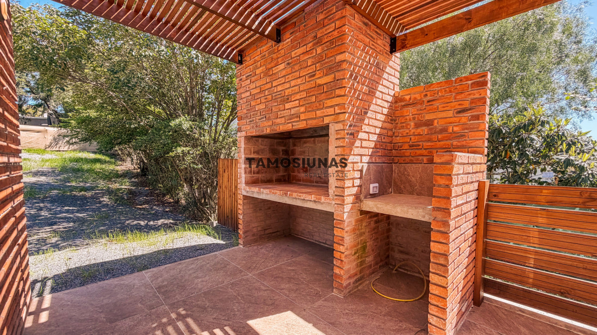 Casa ID.753 - Casa en venta en Piriapolis 2 dormitorios 