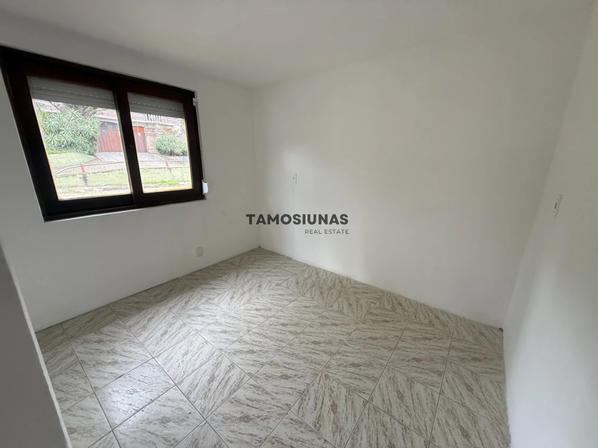 Casa ID.707 - Casa en Alquiler anual 2 dormitorios 