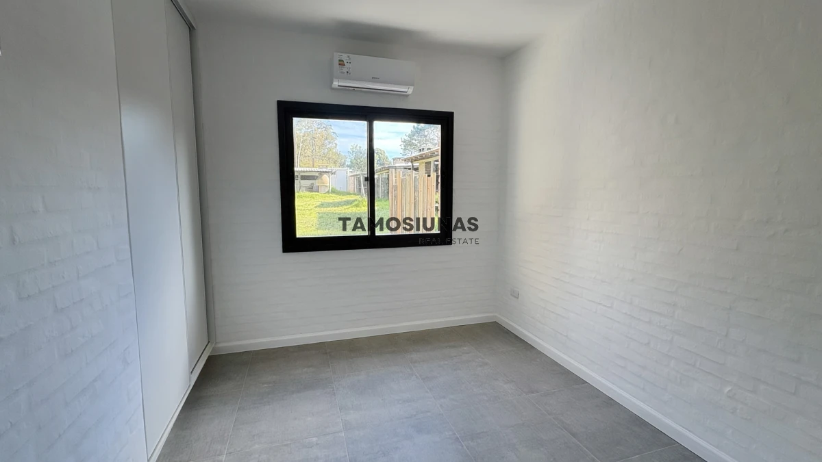 Casa ID.748 - Venta de casa de 3 dormitorios 2 baños Punta Colorada 