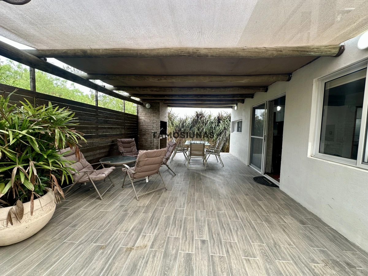 Casa ID.638 - Venta de Casa 3 dormitorios Punta Fría