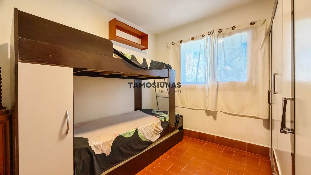 Casa ID.750 - Casa en Venta y alquiler anual de 4 dormitorios y 3 baños las delicias 