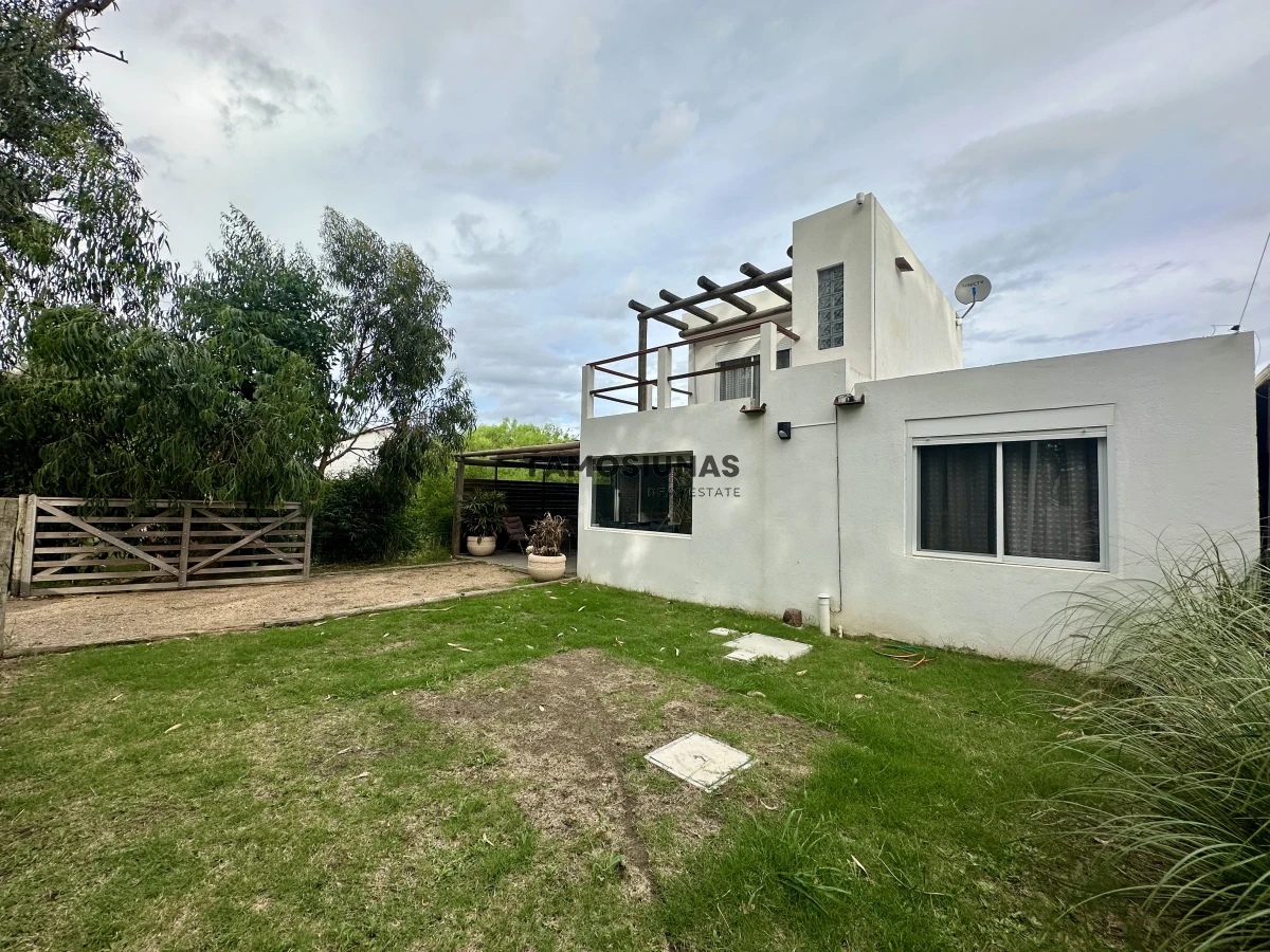 Casa ID.638 - Venta de Casa 3 dormitorios Punta Fría