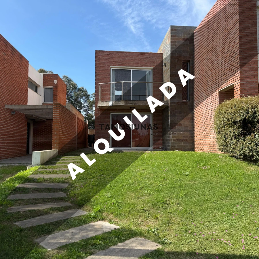 Casa ID.426 - Casa en alquiler anual Piriapolis Portales