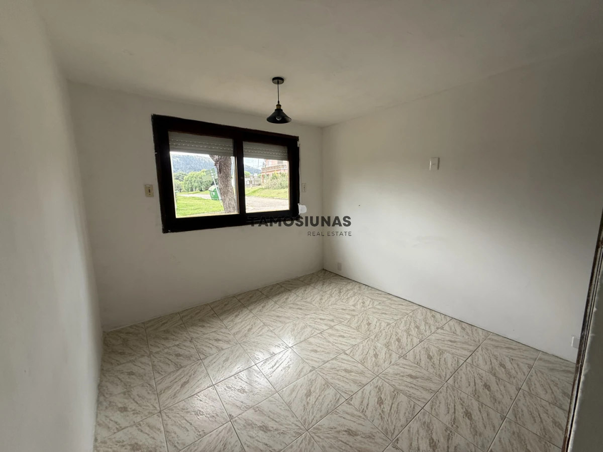 Casa ID.707 - Casa en Alquiler anual 2 dormitorios 