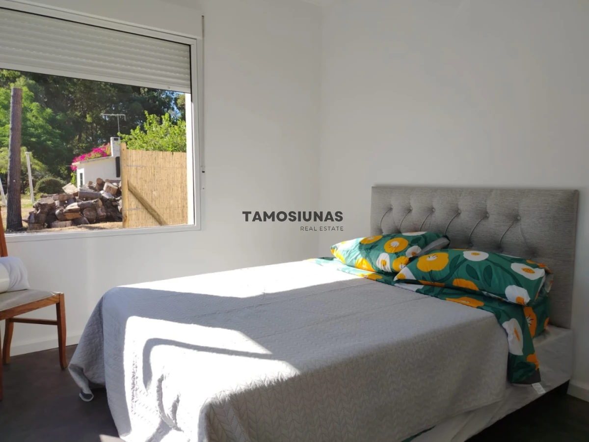 Casa ID.706 - Casa en venta un dormitorio punta colorada