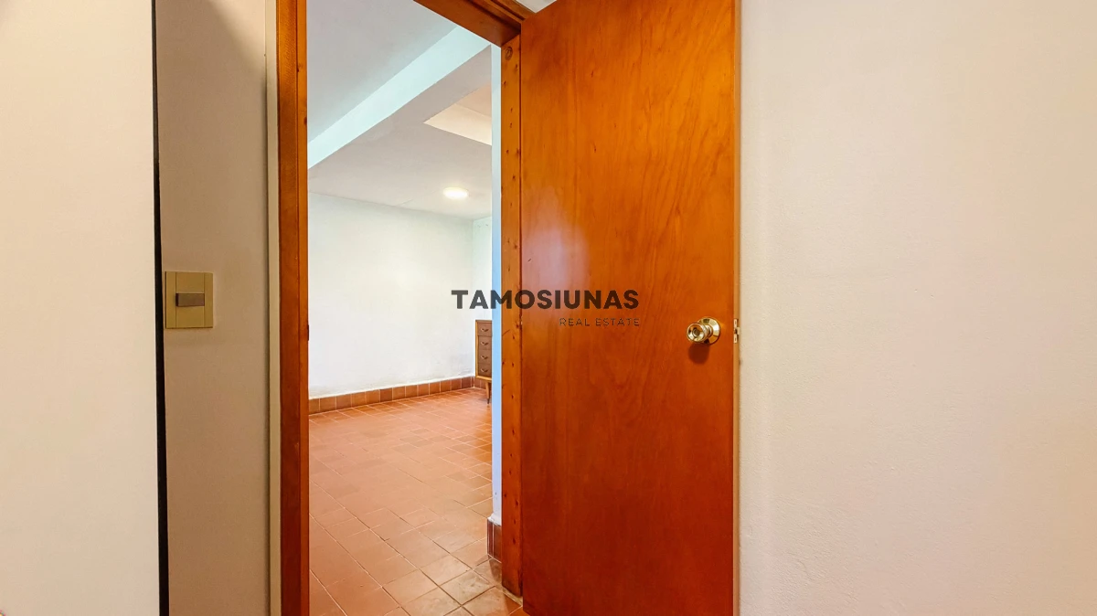 Casa ID.750 - Casa en Venta y alquiler anual de 4 dormitorios y 3 baños las delicias 