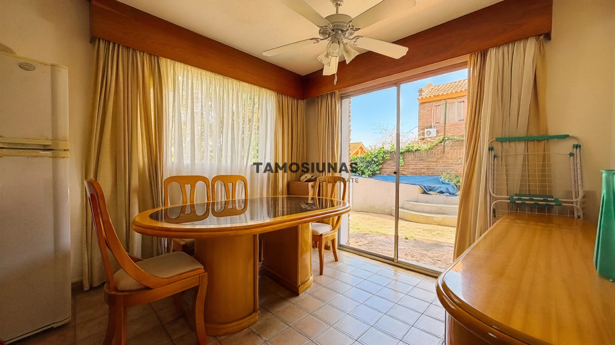 Casa ID.750 - Casa en Venta y alquiler anual de 4 dormitorios y 3 baños las delicias 