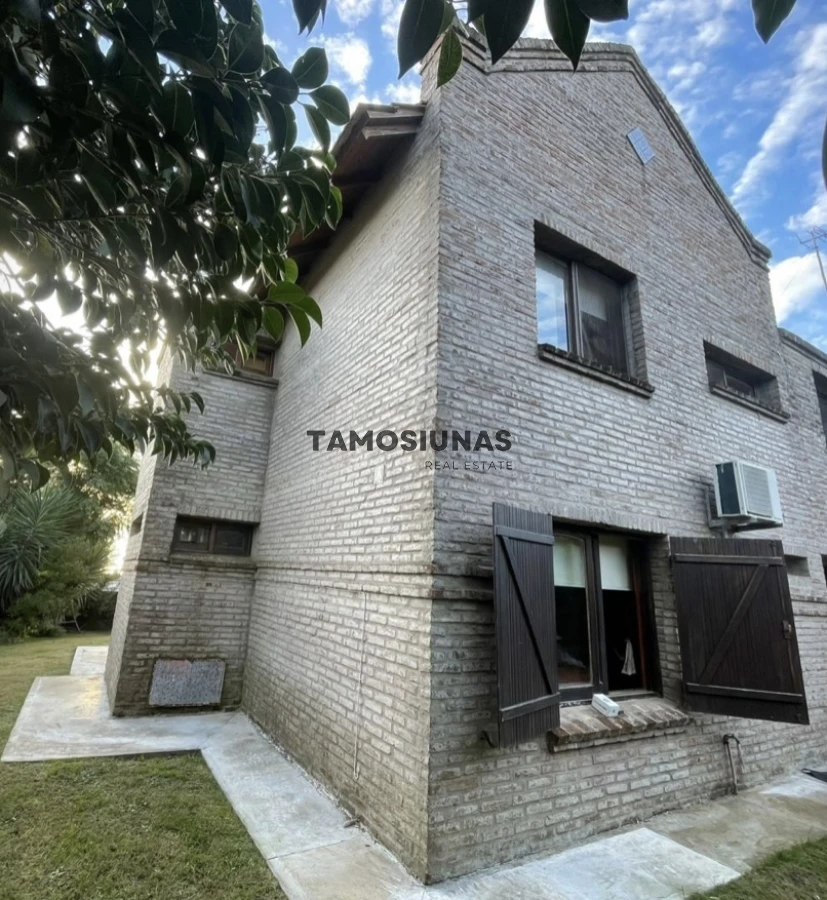 Casa ID.628 - Venta de Casa ph 3 dormitorios con vista al mar 