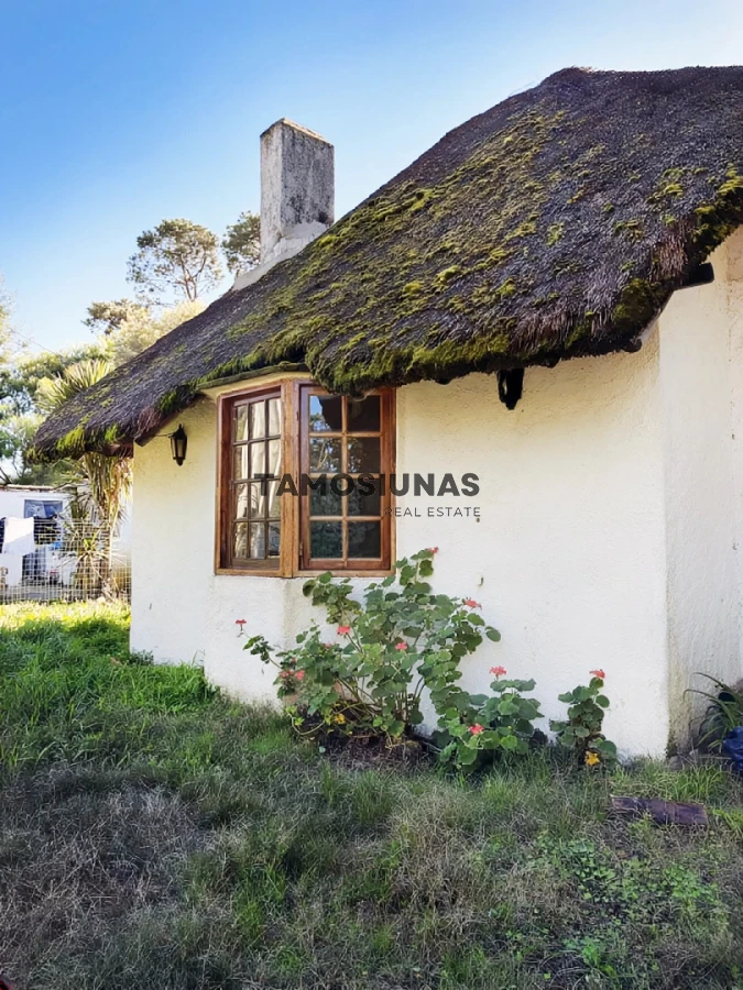 Casa ID.716 - Venta de Casa en Piriapolis 4 dormitorios 2 baños