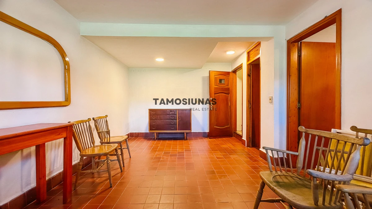 Casa ID.750 - Casa en Venta y alquiler anual de 4 dormitorios y 3 baños las delicias 