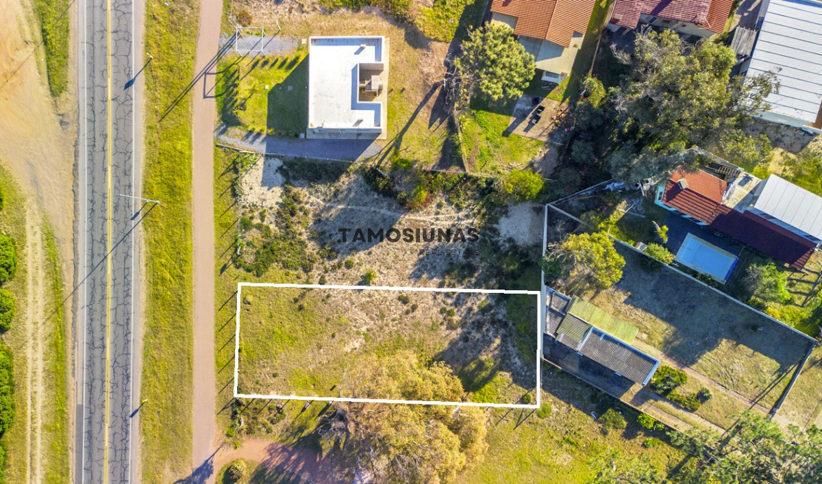 Terreno ID.510 - Terreno en Venta primera linea de mar Piriapolis