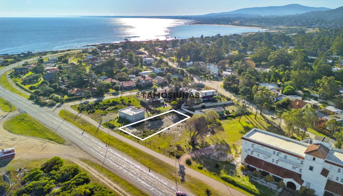 Terreno ID.509 - Venta de Terreno Frente al Mar Piriapolis 
