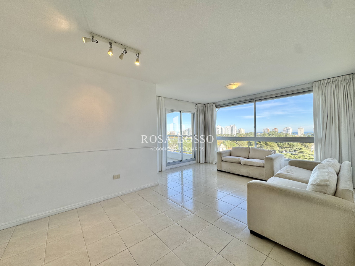 Apartamento ID.9628 - Apartamento Venta 3 dormitorios Roosevelt Punta del Este