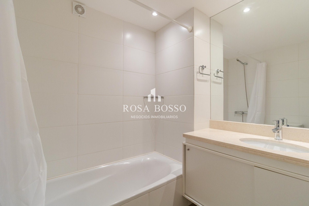 Apartamento ID.9580 - Apartamento en venta 3 dormitorios en suite en Quartier Punta del Este