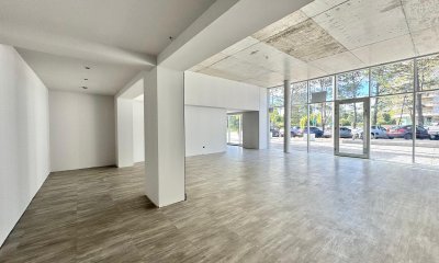 Local comercial en Av. Roosevelt