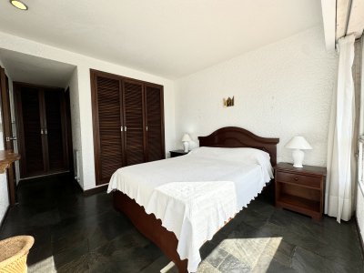 Apartamento luminoso a pasos del mar - GoPunta - Portal Inmobiliario de Punta del Este - Maldonado