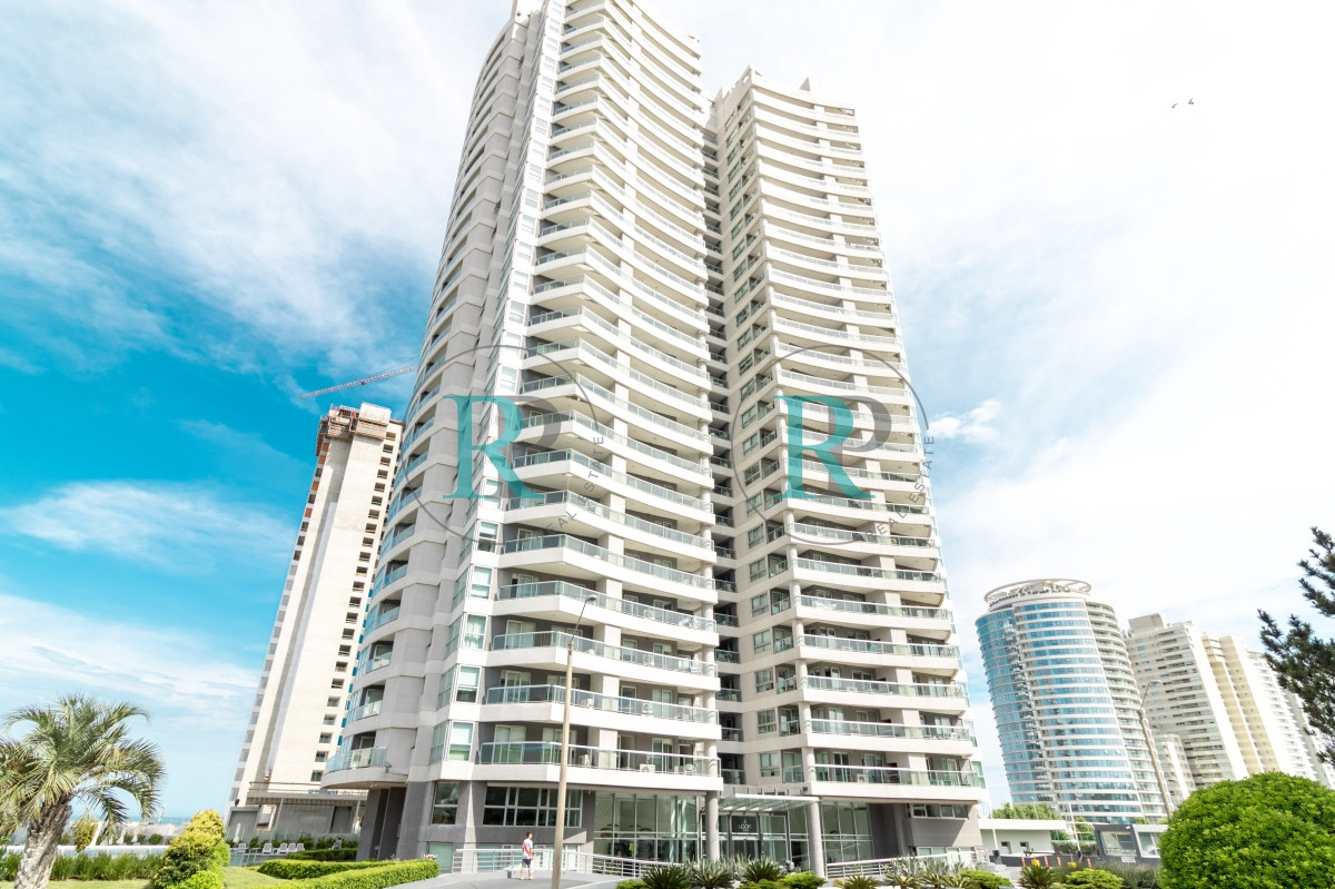 Apartamento ID.2261 - ESPECTACULAR APARTAMENTO DE 3 DORMITORIOS