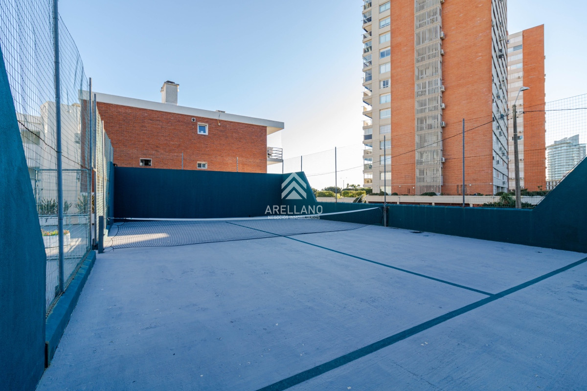 Apartamento ID.4270 - 3 dormitorios frente al mar en playa mansa