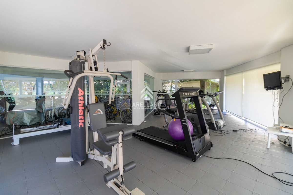 Apartamento ID.4270 - 3 dormitorios frente al mar en playa mansa