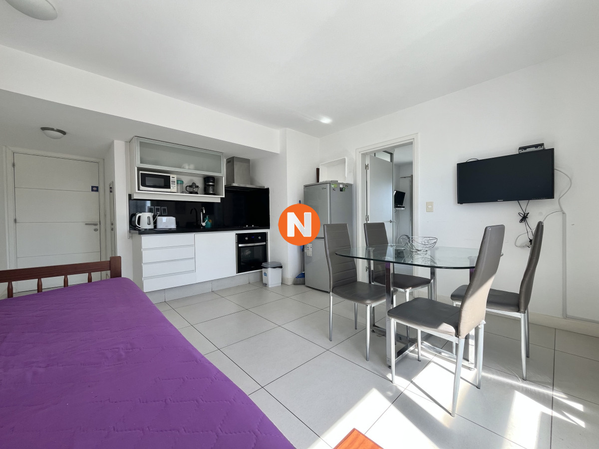 Apartamento Ref.224017 - Apartamento en venta de 1 dormitorio en peninsula