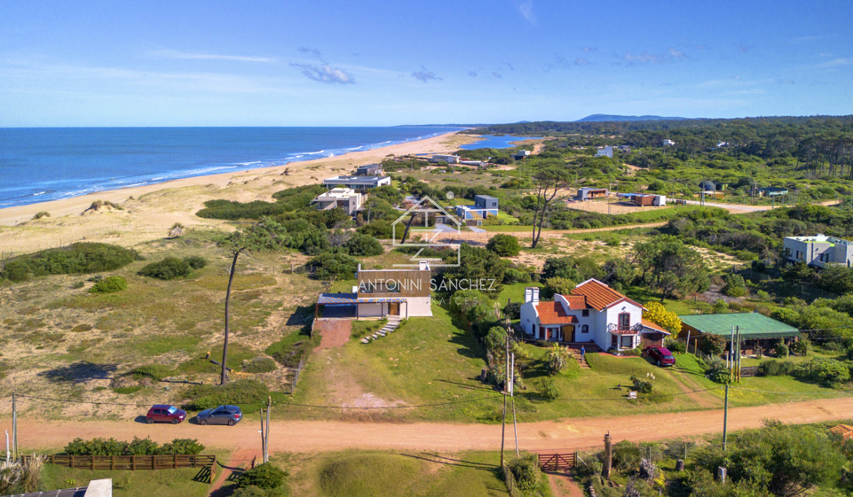 Casa ID.2177 - Casa en venta a pasos del mar, Chihuahua