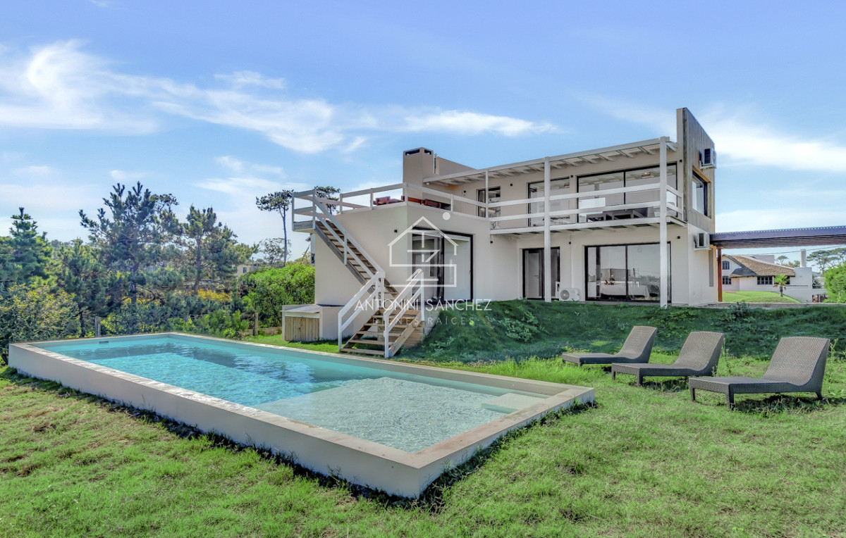 Casa ID.2177 - Casa en venta a pasos del mar, Chihuahua