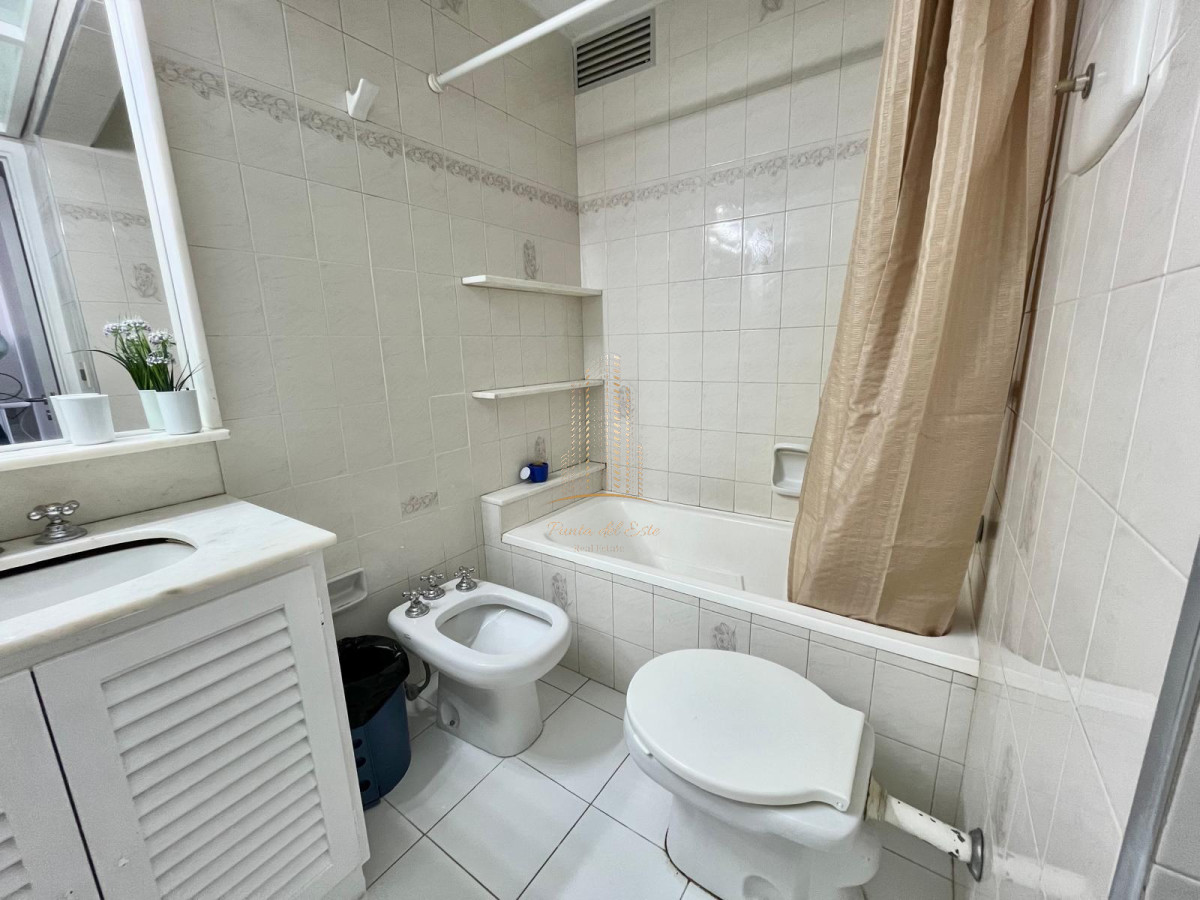 Apartamento ID.689 - Apartamento a la venta en primera linea de mansa!!