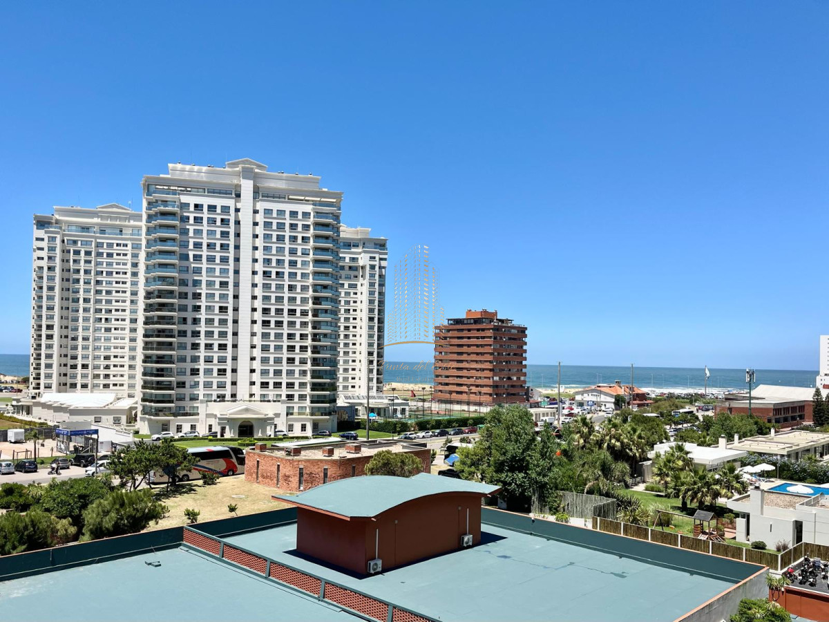 Apartamento ID.689 - Apartamento a la venta en primera linea de mansa!!