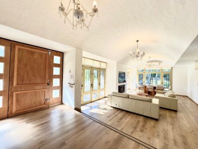 gran propiedad en venta en el corazón de punta del este. - dua256c