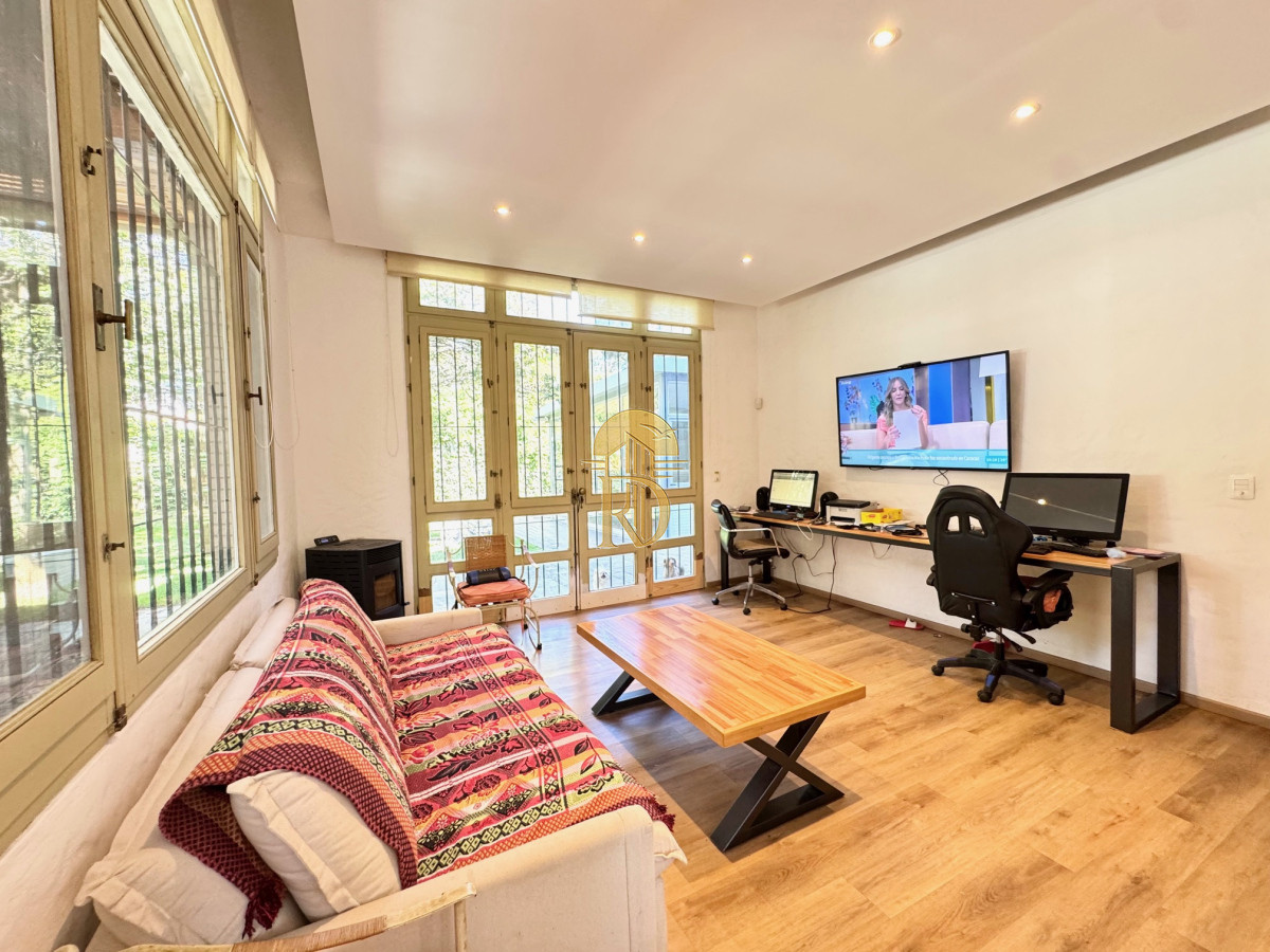 Gran propiedad en venta en el corazón de Punta del Este. -id-256-7