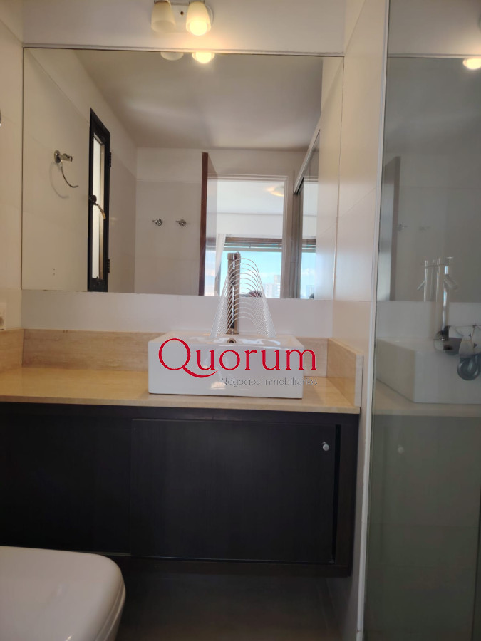 Apartamento ID.504 - Venta Apartamento 3 dormitorios Frente al Mar Playa Brava Punta del Este